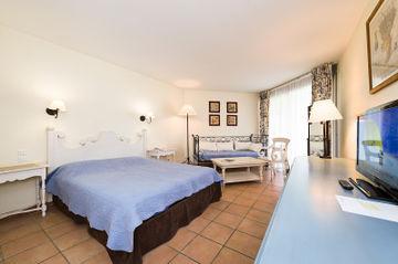 Western Le Paradou Sud. Hotel Avinhão