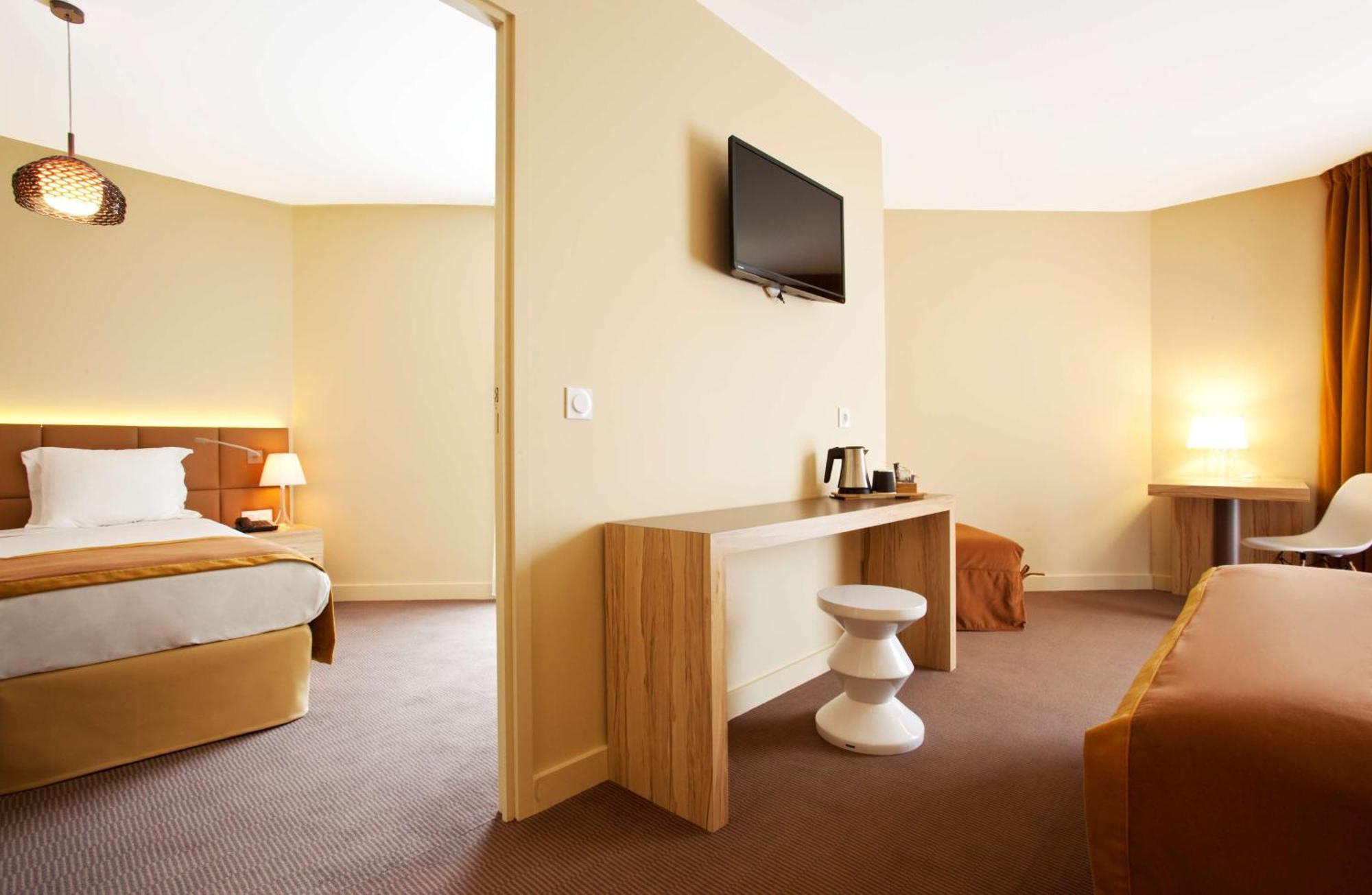Western Le Paradou Sud. 3* Avinhão